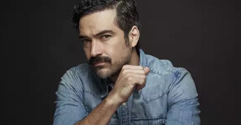 Poncho Herrera sufre terrible muerte que viste de luto a Televisa y une a RBD