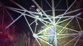 Foto ilustrativa de la nota titulada Rescate en Hermosillo: Policías evitan que mujer de 25 años se arroje de torre eléctrica