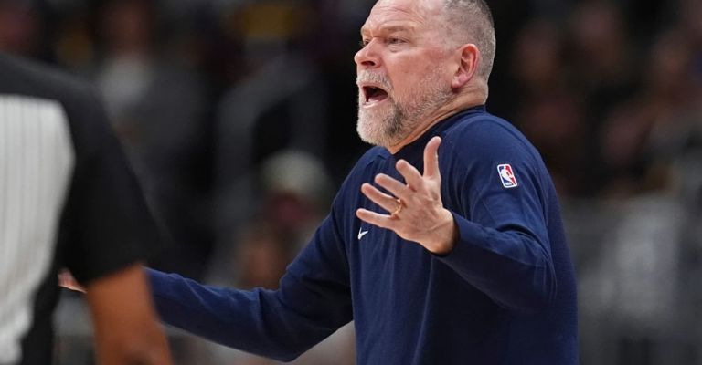 Malone espera que su equipo reaccione pronto