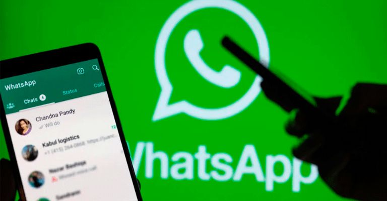 Moscú advierte que podría cerrar WhatsApp en todo el país