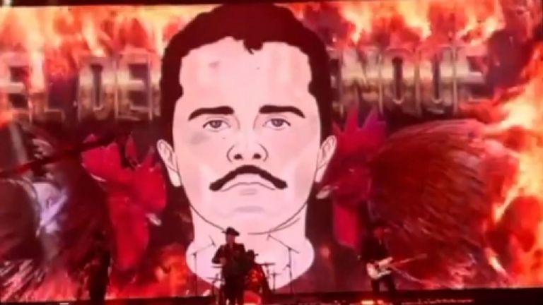 Los Alegres del Barranco, grupo que proyectó fotos de 'El Mencho'  en el Auditorio Telmex