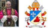 Foto ilustrativa de la nota titulada Presenta El Vaticano foto oficial y escudo del Papa León XIV como inicio de su pontificado
