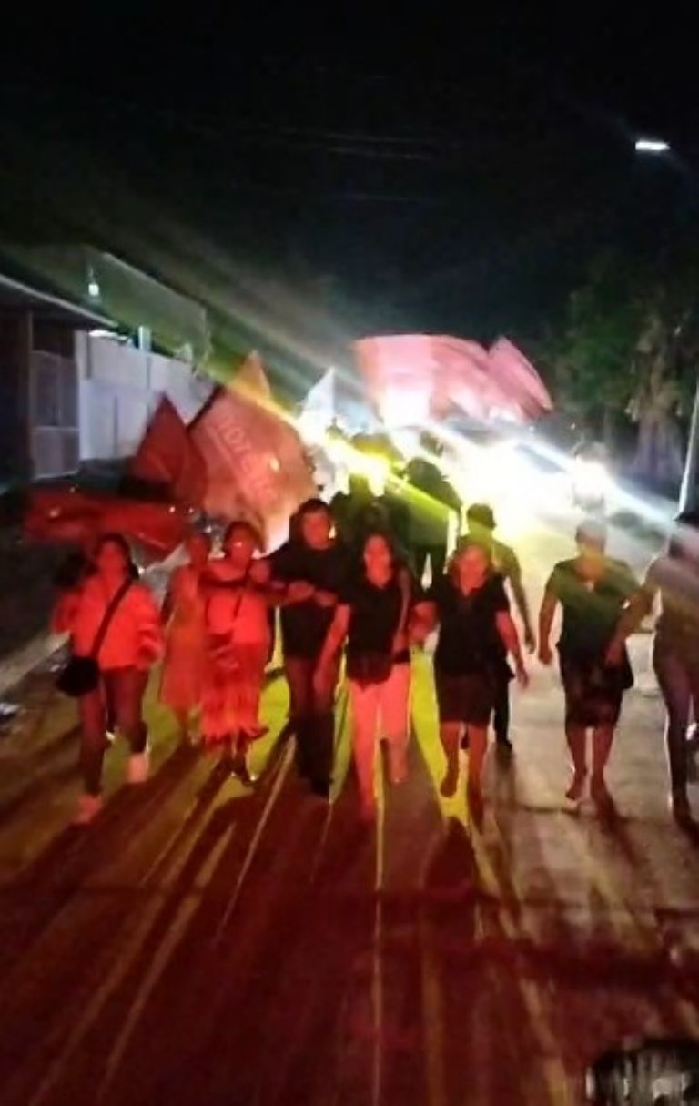 La transmisión sigue en Facebook 