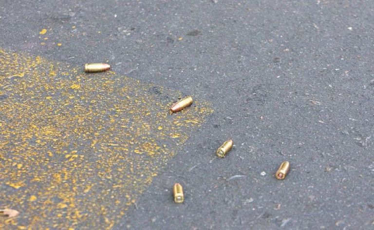 Hombres armados destruyeron a balazos cuatro cámaras de videovigilancia