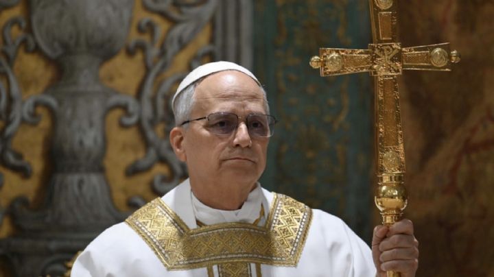 Rosa Icela Rodríguez representa a México en el inicio de pontificado de León XIV