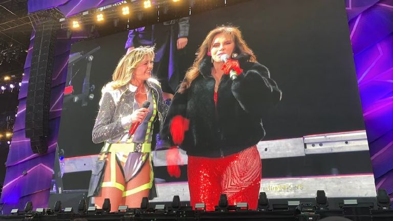 María José y Lucía Méndez en el Tecate Emblema