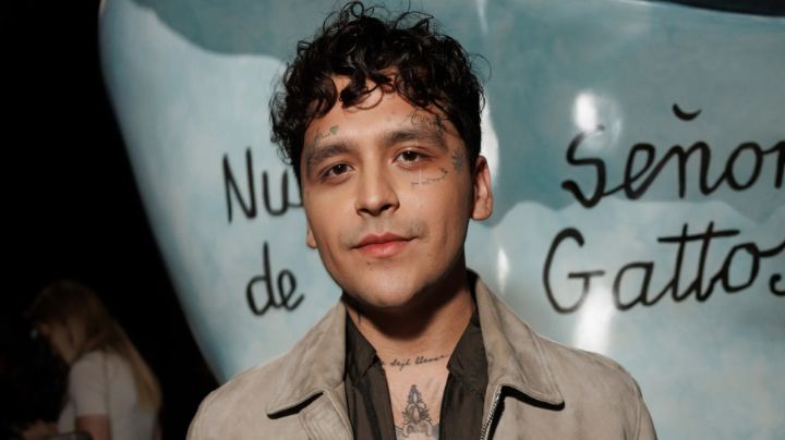 Captan a Christian Nodal al presentarse en los juzgados civil; enfrenta juicio con disquera