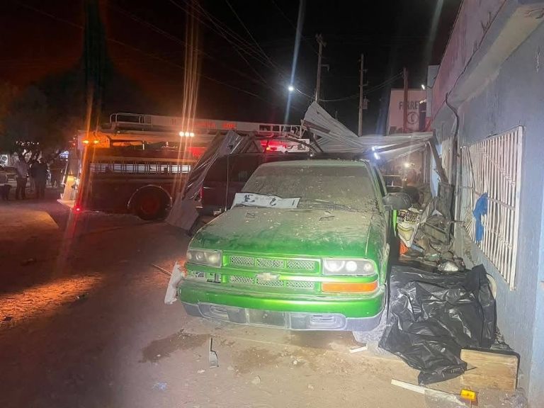 Accidente en Caborca, Sonora, deja un muerto y heridos. Foto: Facebook