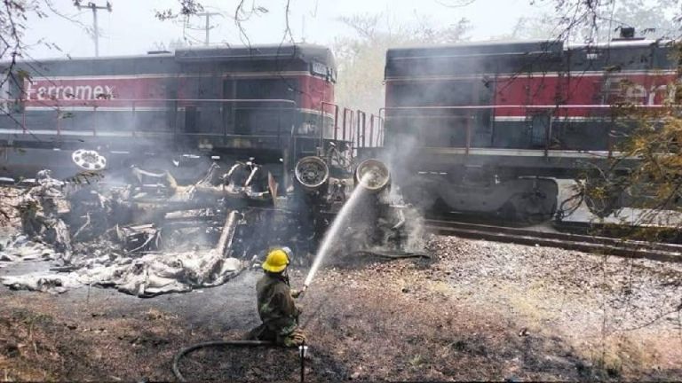 Tren embiste pipa de diésel y genera incendio en Veracruz; hay 2 muertos y 4 heridos