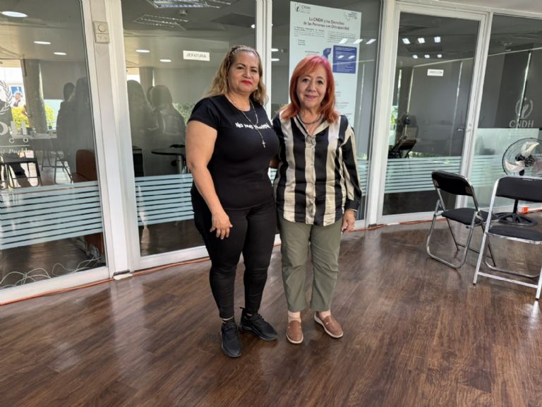 Ceci Flores con Rosario Piedra Ibarra