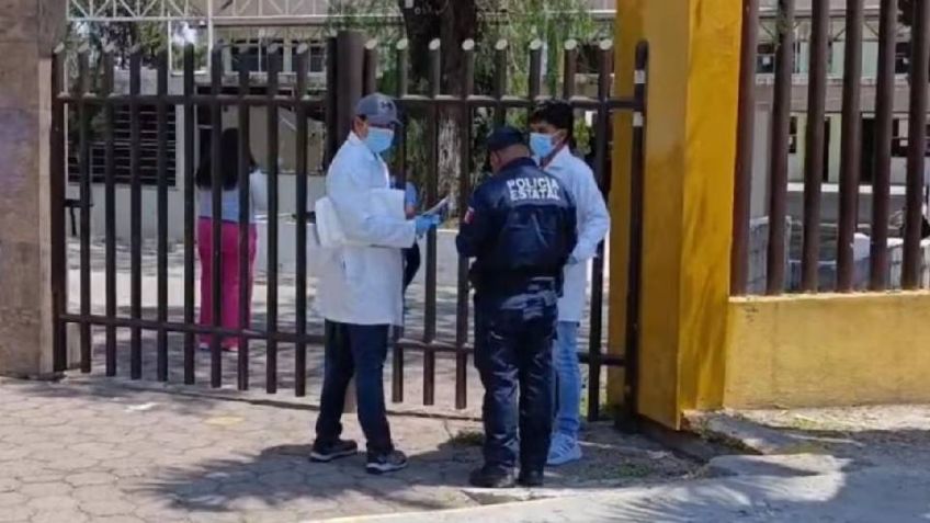 Maestra de primaria es hallada con heridas en el cuello en baños de escuela de Hidalgo
