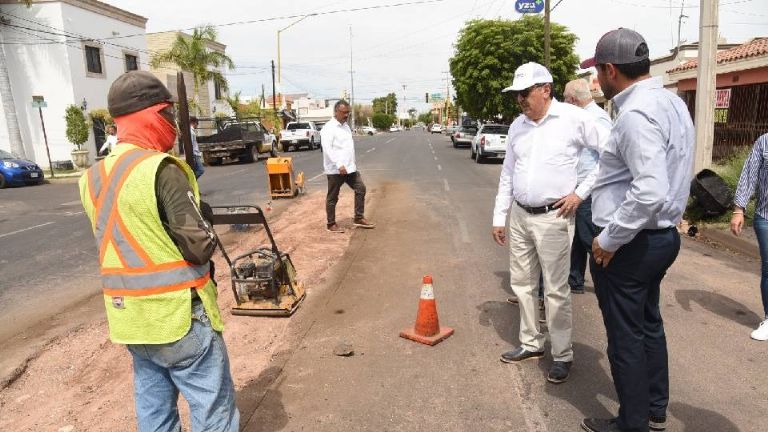 Trabaja Ayuntamiento de Cajeme en la limpieza de drenajes pluviales