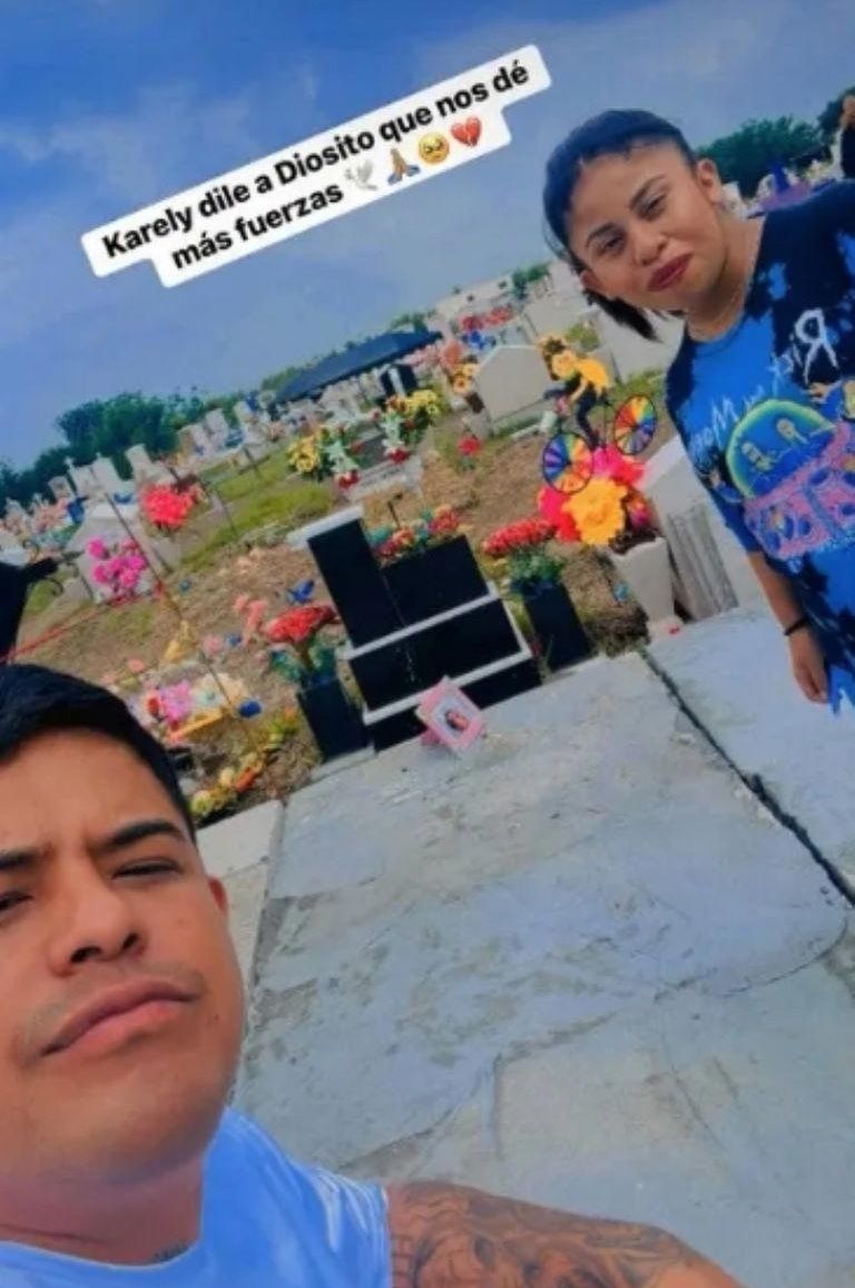 Lupita Tik Tok reaparece en las redes sociales frente a la tumba de su hija