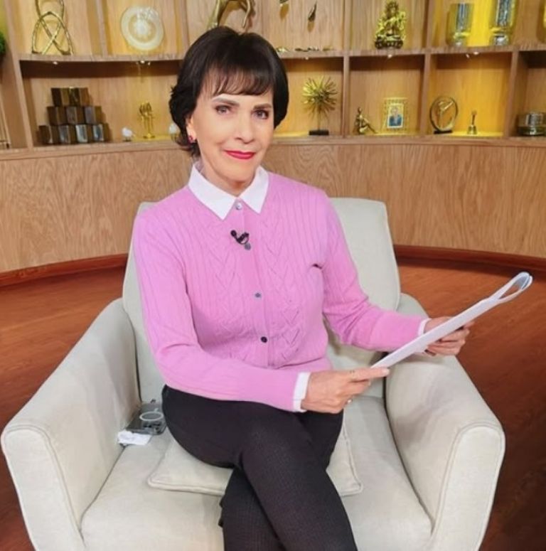 Reportan que Pati Chapoy sufre vitiligo 