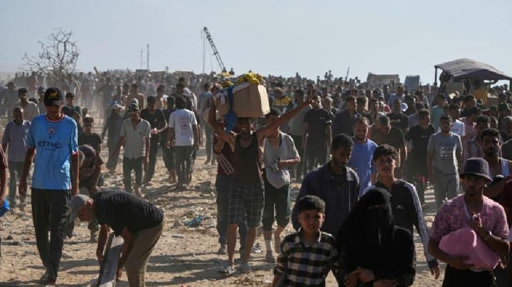 Violencia en Gaza: multitudes irrumpen centro de ayuda entre disparos y caos en Rafah