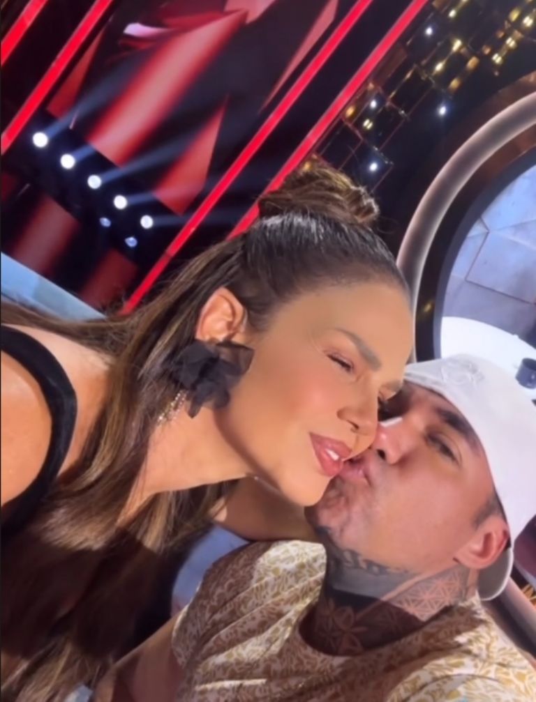 La feliz pareja enamorados/ Créditos: Instagram