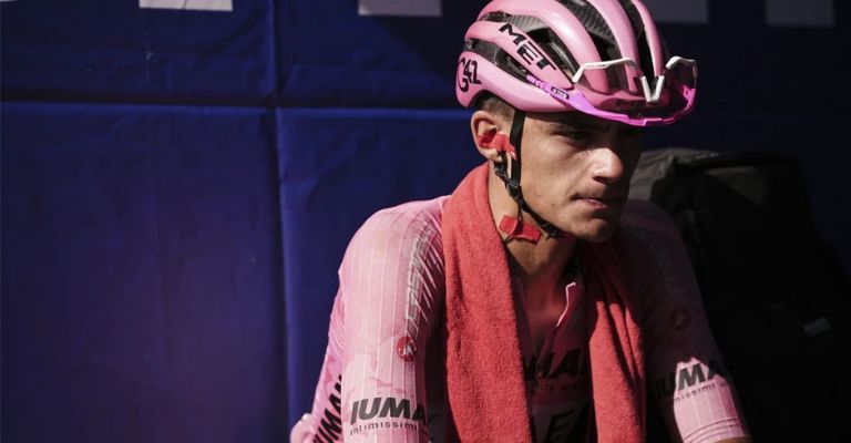 El mexicano finalizó la etapa agotado 