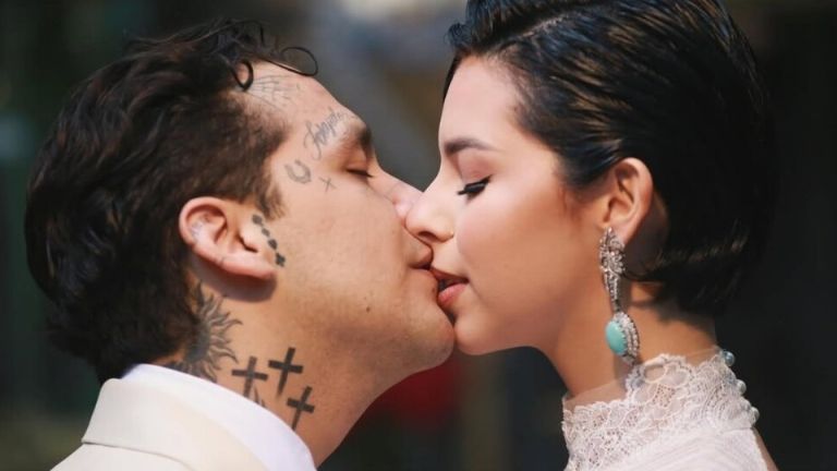 Christian Nodal y Ángela están por cumplir un año de casados