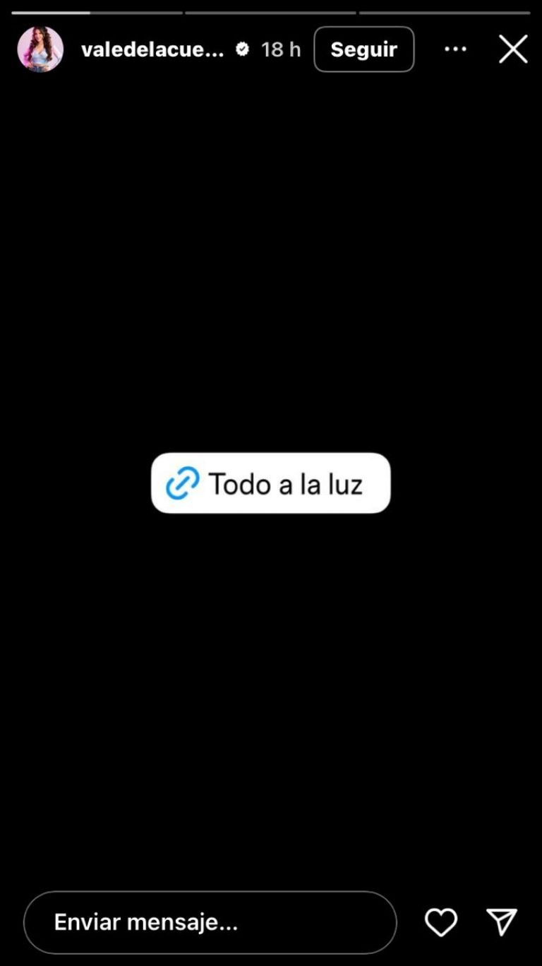 Vale compartió el enlace del libro de Karla de la Cuesta 