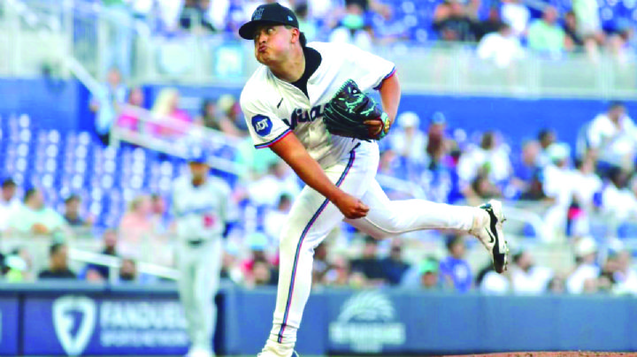 El mexicano Valente Bellozo frena a Los Angeles Dodgers, pero sale sin decisión