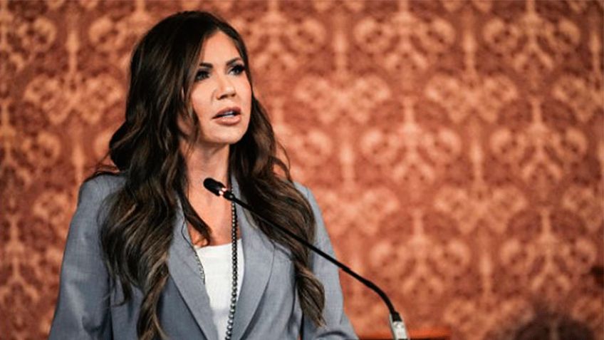 EU: Kristi Noem solicitará pena de muerte para mexicanos acusados de tráfico de personas