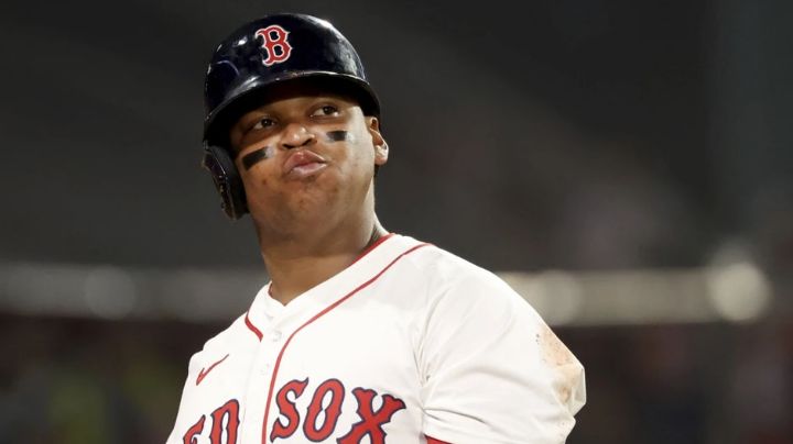 Dueño de los Red Sox busca convencer a Devers de jugar la primera base