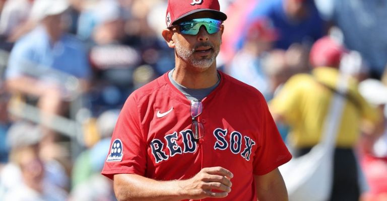 Cora espera que haya un arreglo pronto