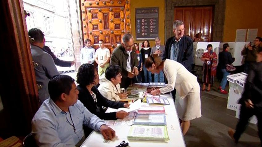 Claudia Sheinbaum Pardo vota este 1 de junio en elección judicial: "¡Viva la democracia!"