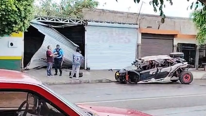 Ciudad Obregón: Vehículo todoterreno termina dentro de negocio en la colonia México