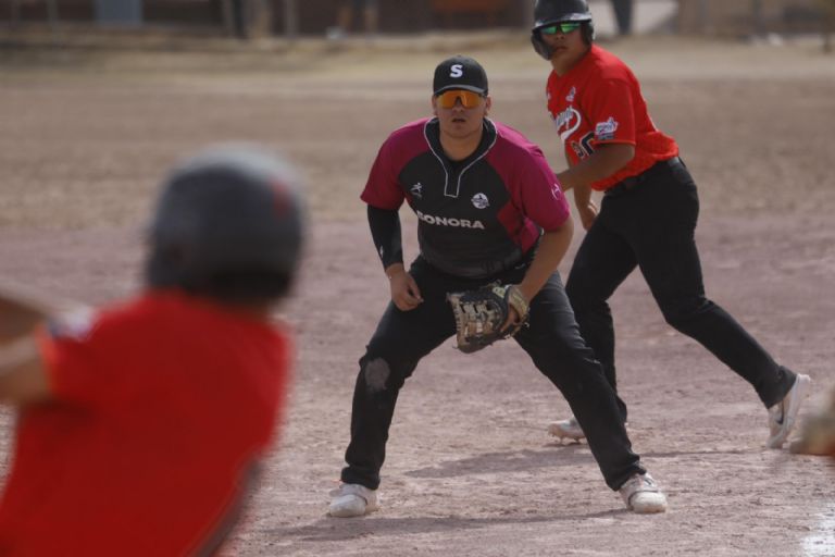 Omar Flores tiene como objetivo darle el campeonato al equipo de Sonora en la Olimpiada Nacional 2025 de Softbol