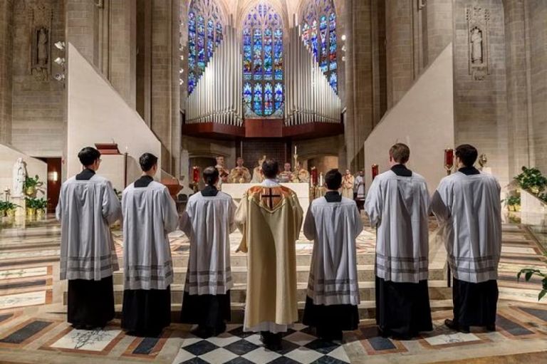 Los legionaros de Cristo cuentan con una historia de abusos por años