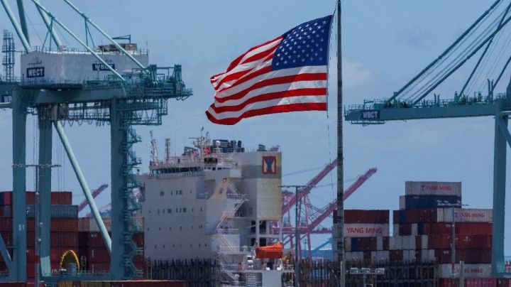 Caen importaciones en puerto de Los Ángeles en 19 por ciento por aranceles de Trump