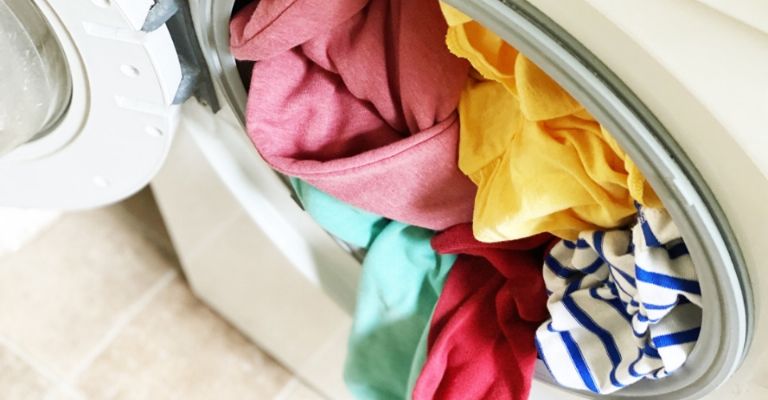 Elige el detergente adecuado para el cuidado de tu ropa