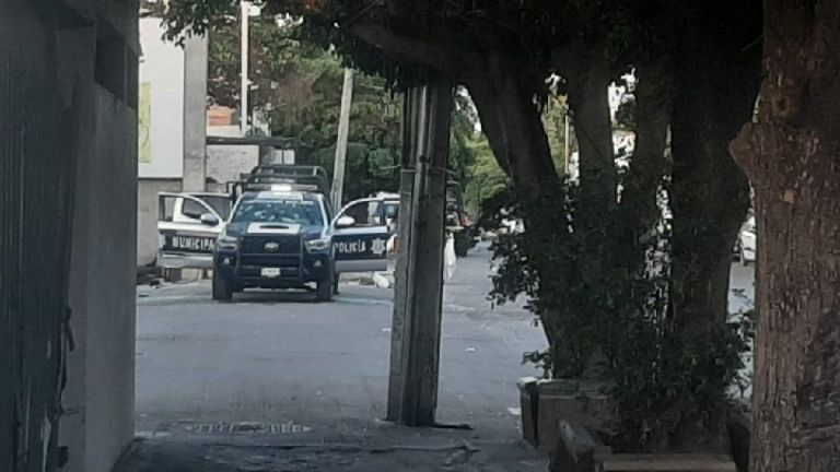Agresión armada deja tres policías municipales gravemente heridos en Sinaloa
