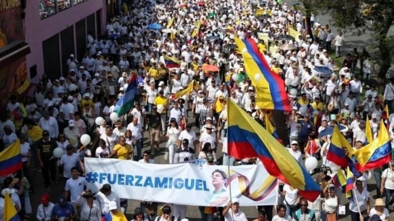 Más de 70 mil personas asistieron la víspera a la “Marcha del silencio” en Bogotá