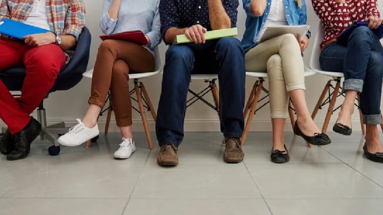 México implementa la 'Ley Silla' para mejorar condiciones laborales y salud de empleados