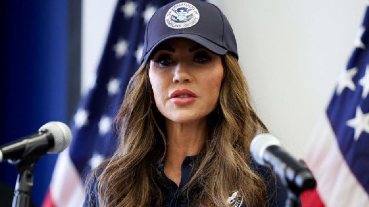 Kristi Noem es hospitalizada de emergencia por reacción alérgica en Washington