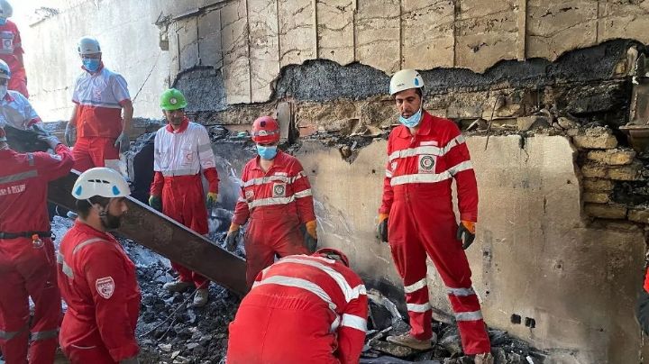 SRE activa protocolo de evacuación con embajada y trasladan a 18 mexicanos a Azerbaiyán