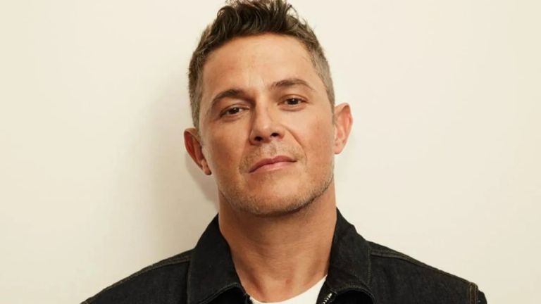 Alejandro Sanz ya le respondió a Ivet Playà