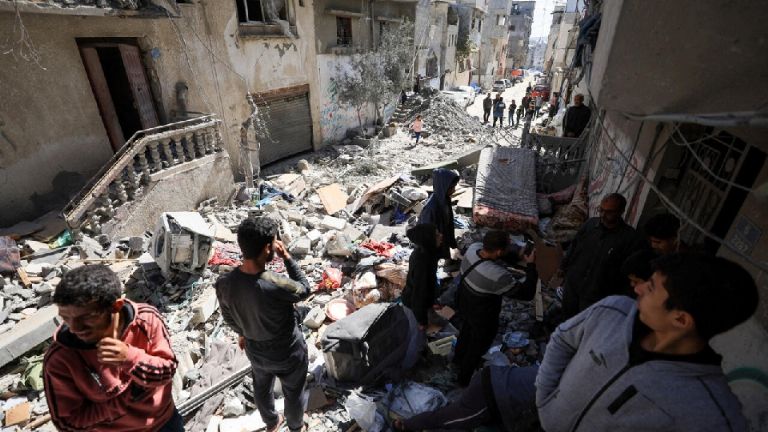 Ataques con misiles de Israel dejan más de 230 muertos y mil 800 heridos en Irán