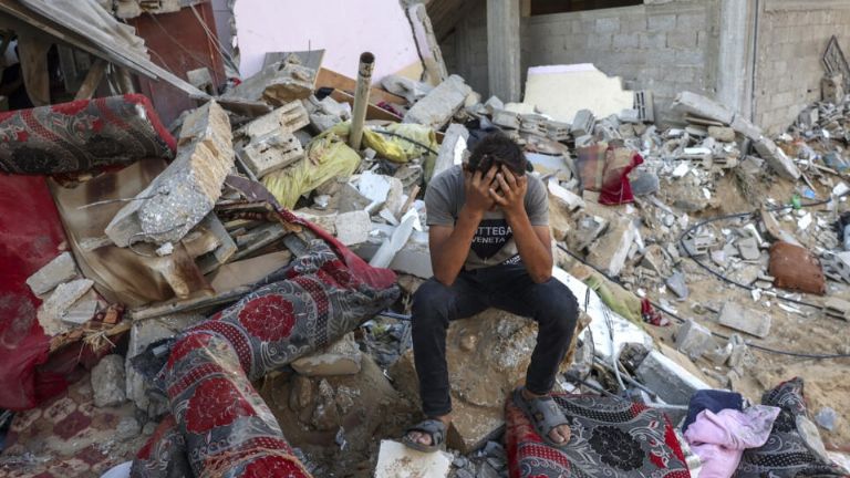 Ataques con misiles de Israel dejan más de 230 muertos y mil 800 heridos en Irán