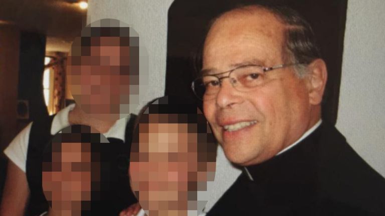 Sacerdote acusado de violación contra una menor y es vinculado a proceso en Naucalpan