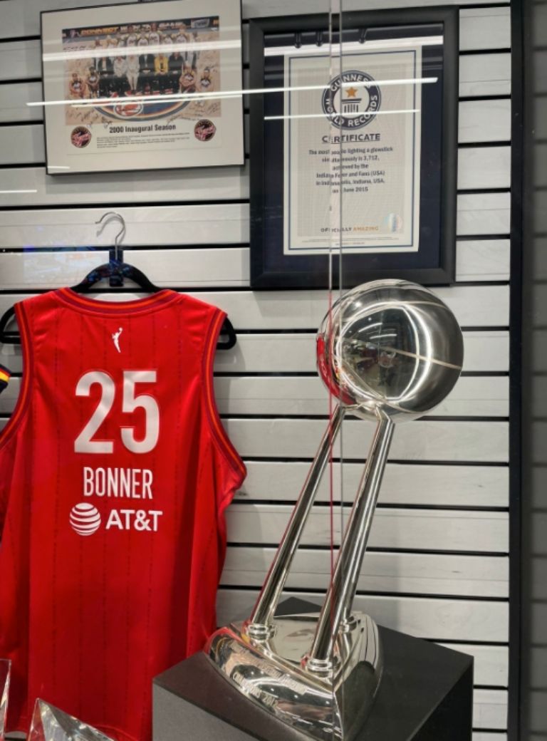 Zona Mixta: Nassim Molina