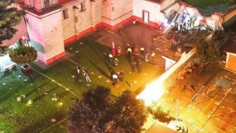 Explosión en iglesia histórica deja ocho heridos y provoca daños patrimoniales de Tlaxcala