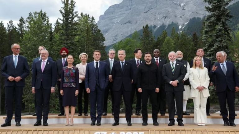 Claudia Sheinbaum defiende migrantes y propone Cumbre por el Bienestar en cumbre del G7