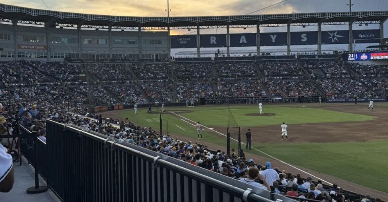 El equipo juega en un estadio de ligas menores