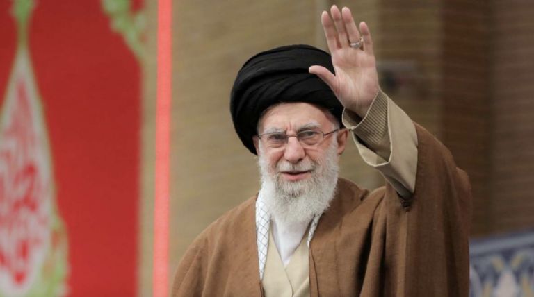 El líder supremo de Irán el ayatolá Alí Jamenei amenazó que si EU interviene en el conflicto con Israel, habrá un 'daño irreparable'.