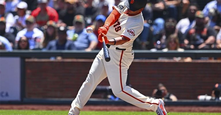 El tablazo fue hacia la banda contraria