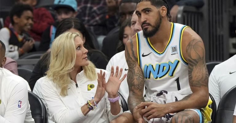 Los jugadores aprenden también de ella