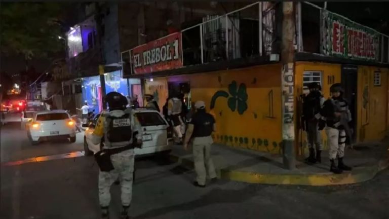 Ataque armado en bar deja un muerto y una mujer herida en Chilpancingo